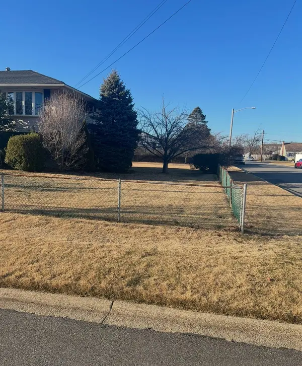 170 11th ST, West Babylon, NY 11704