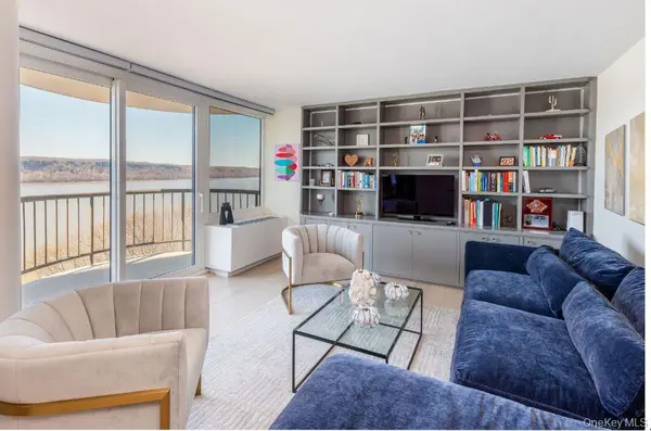 2521 Palisade AVE #8C, Bronx, NY 10463