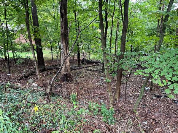 11 Olympus RD, Woodbury, NY 10930