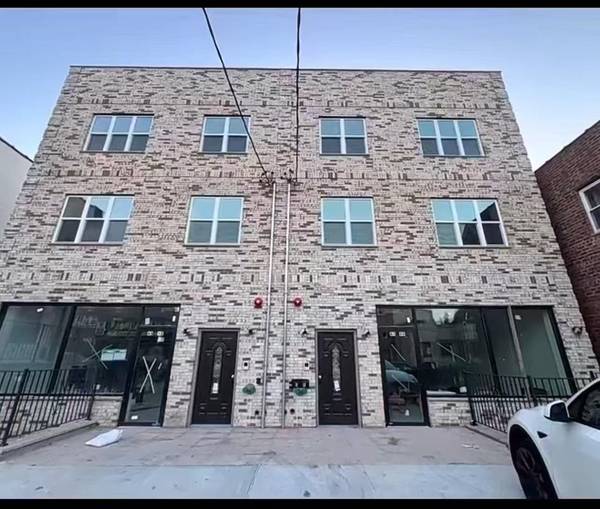 43-10 162 ST #1FL, Flushing, NY 11358