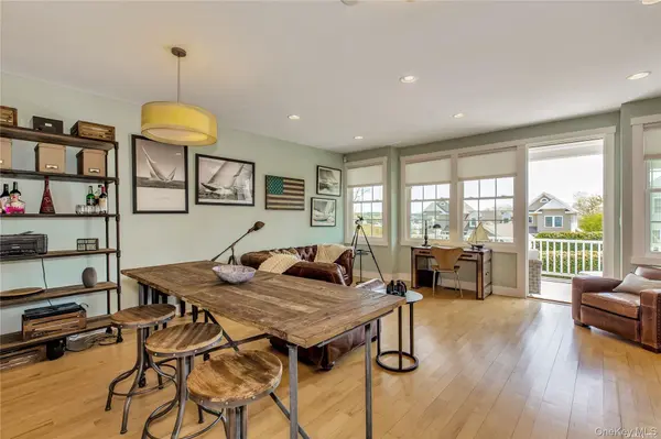 20 Canoe Place RD #8, Hampton Bays, NY 11946
