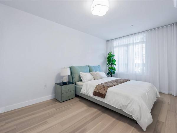 26-01 4th ST #5J, Astoria, NY 11102