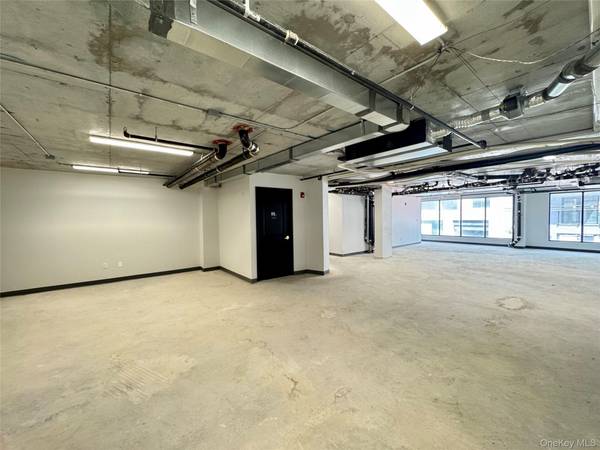 43-20 52nd ST #CF, Woodside, NY 11377