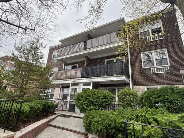 213-39 35 Ave, Bayside, NY 11361