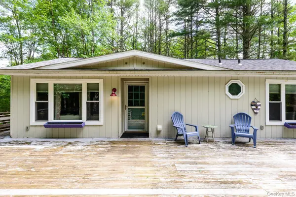 328 John Joy RD, Woodstock, NY 12498