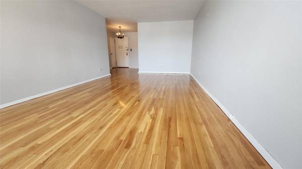92-30 56th AVE #5F, Elmhurst, NY 11373