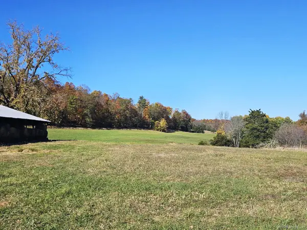 274 Fingar RD, Hudson, NY 12534