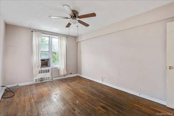 84-20 51st AVE #5C, Elmhurst, NY 11373