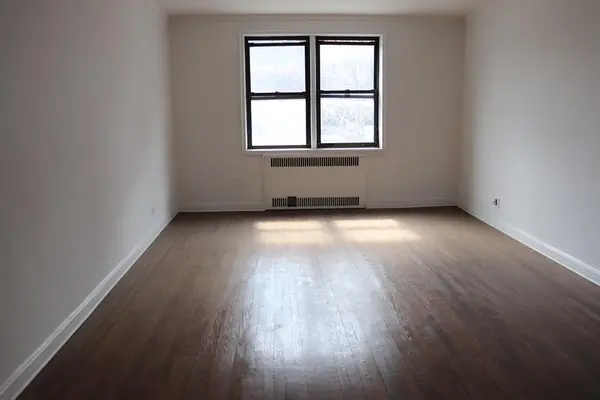 69-40 Yellowstone BLVD #207, Forest Hills, NY 11375