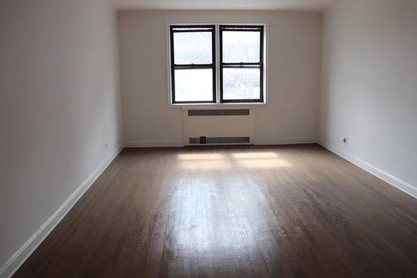 69-40 Yellowstone BLVD #207, Forest Hills, NY 11375