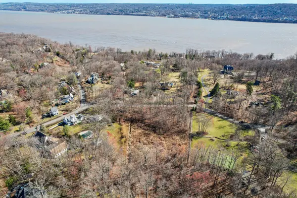 28 Ludlow LN, Palisades, NY 10964