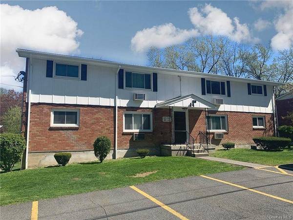 1404 Parr Lake DR #14D, Newburgh, NY 12550