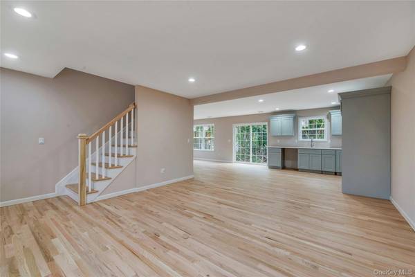 N/C FAIRVIEW DR, Shirley, NY 11967