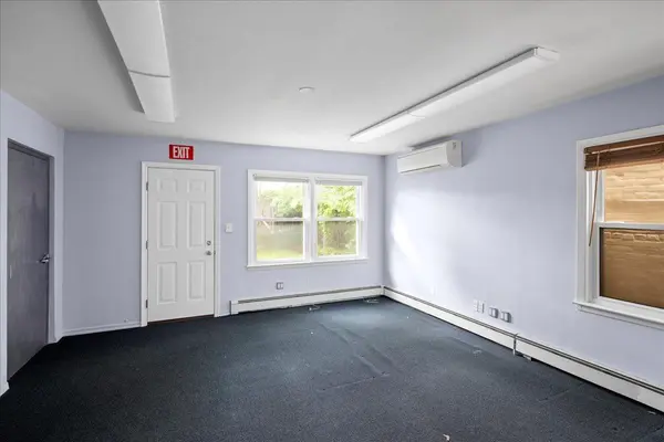 2533 Francis Lewis BLVD, Whitestone, NY 11358