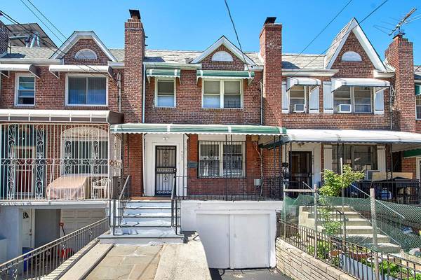 4635 Matilda AVE, Bronx, NY 10470