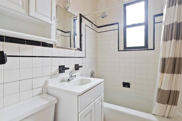 135-137 W 115th ST #1E, New York (manhattan), NY 10026