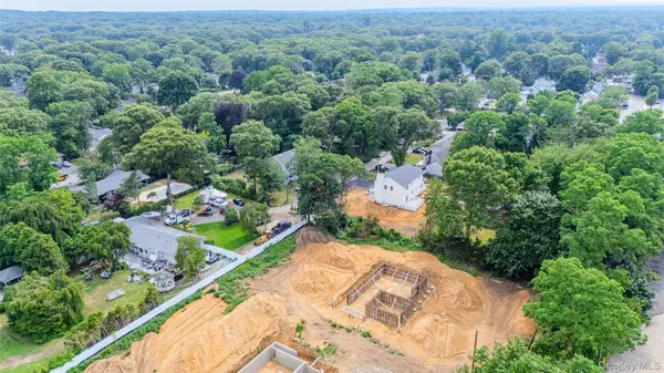 30 Pleasant Lot #4 AVE, Centereach, NY 11720