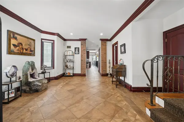 3348 Polo PL, Bronx, NY 10465