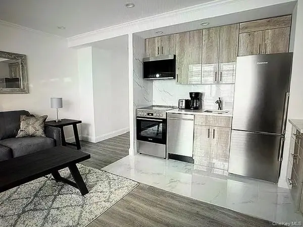 150 W 51 #1032, New York (manhattan), NY 10019