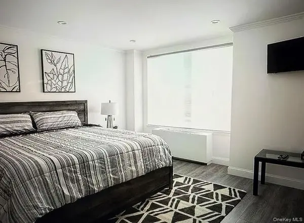 150 W 51 #1032, New York (manhattan), NY 10019