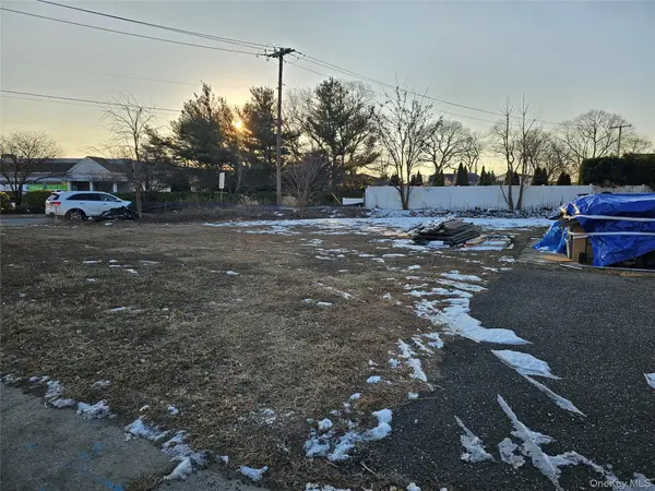 Beach Street, Union Boulevard, West Islip, NY