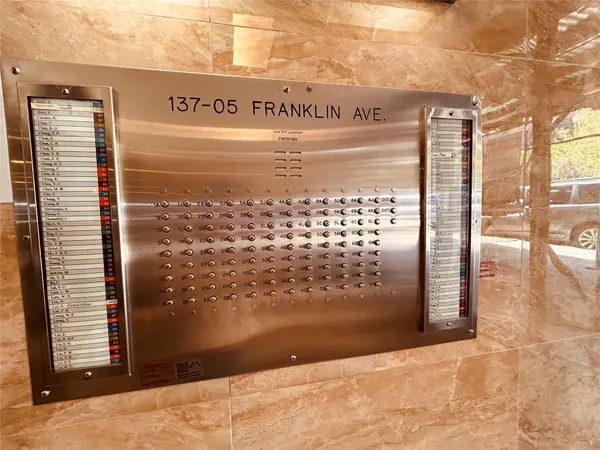 13705 Franklin AVE #3J, Flushing, NY 11355