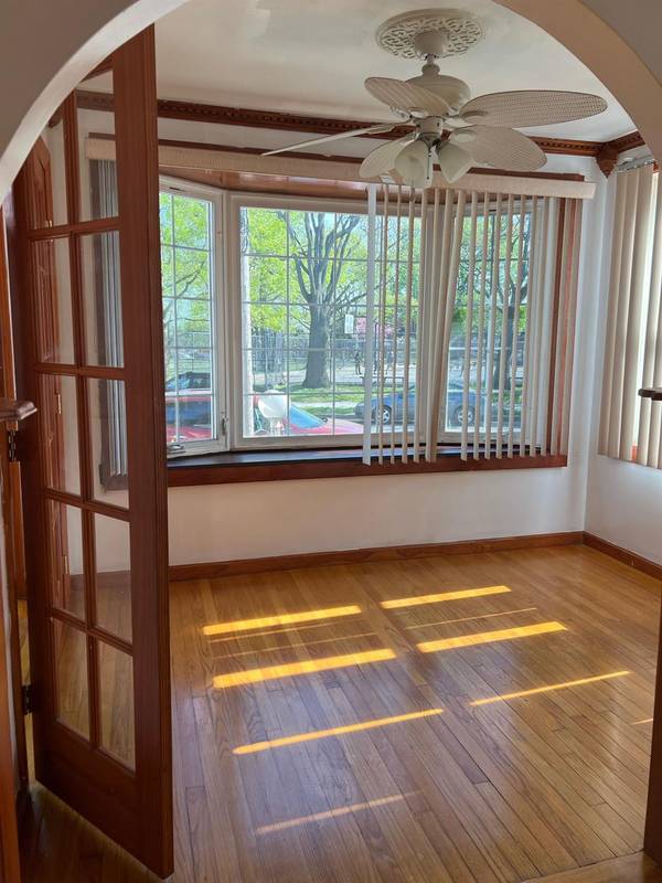 15207 125th AVE, Jamaica, NY 11434