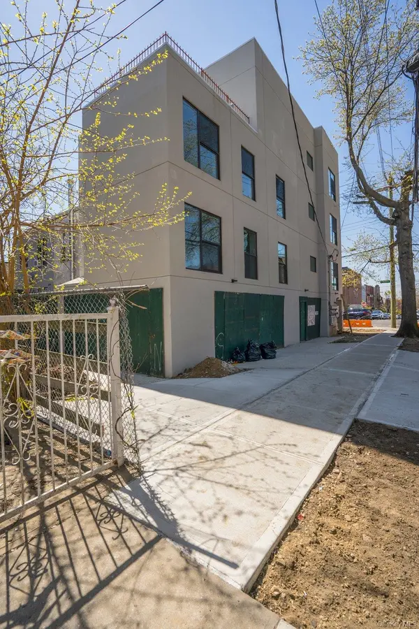 3650 Bronxwood AVE, Bronx, NY 10469