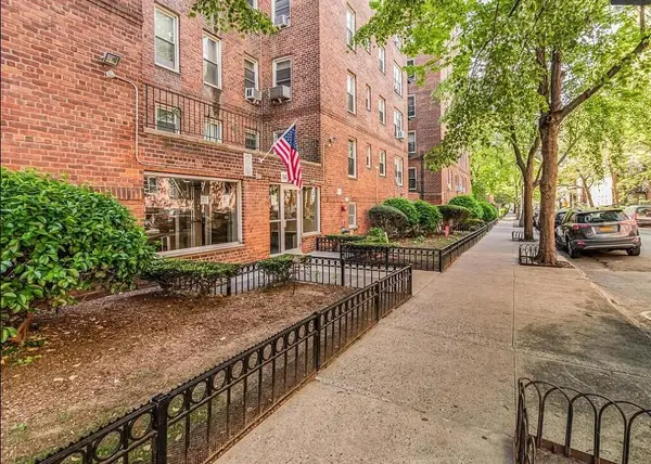 1475 Thieriot AVE #4J, Bronx, NY 10460