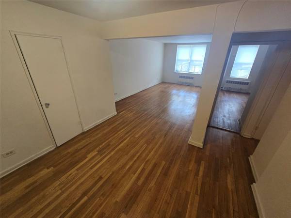 1475 Thieriot AVE #4J, Bronx, NY 10460