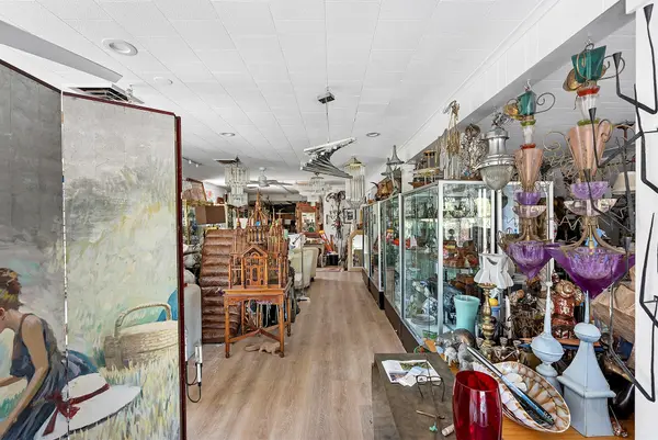 69465 Main RD, Greenport, NY 11944