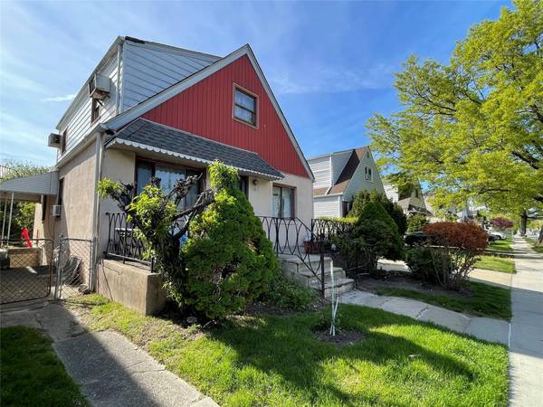 5052 Utopia Pkwy, Fresh Meadows, NY 11365