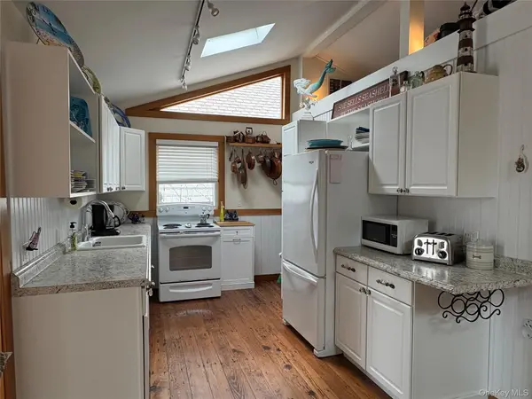 177 Wilmot, Ocean Beach, NY 11770