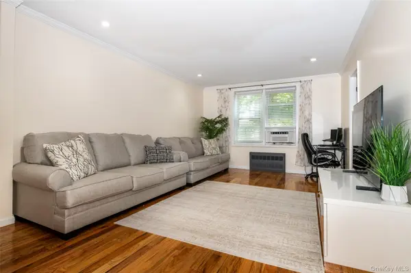 90 Union ST #1A, New Rochelle, NY 10801-2426