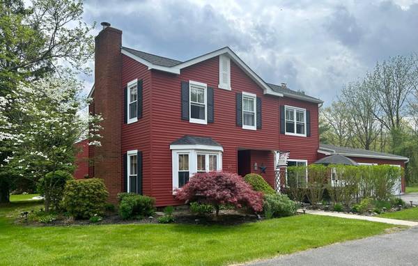 23 Candlestick CT, Warwick, NY 10990