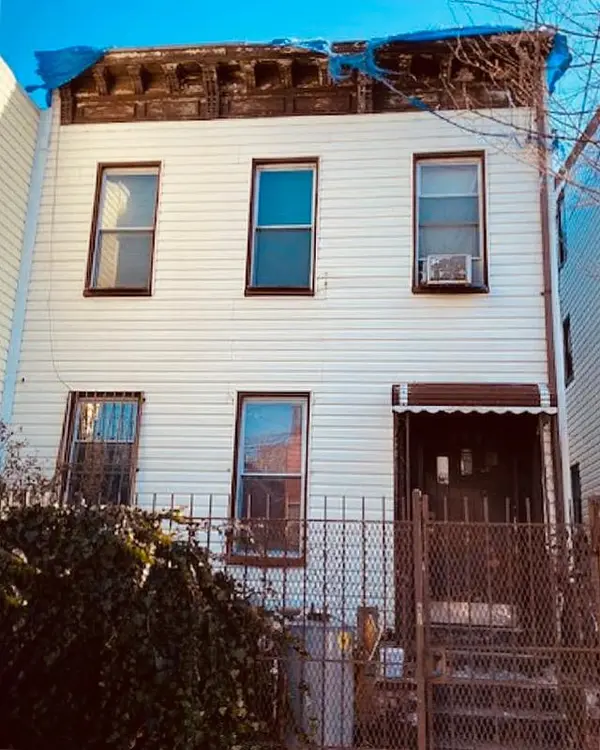 399 Linwood ST, Brooklyn, NY 11208