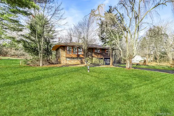 3 Camp Hill RD, Pomona, NY 10970