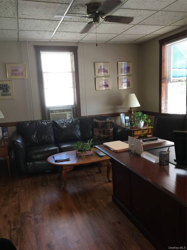 30 Route 17k, Newburgh, NY 12550