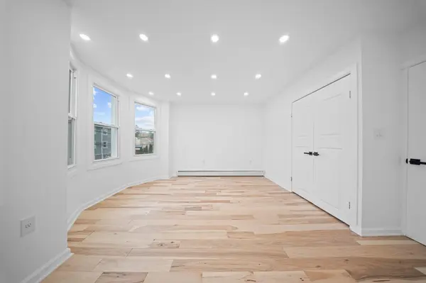 3763 Barnes AVE, Bronx, NY 10467