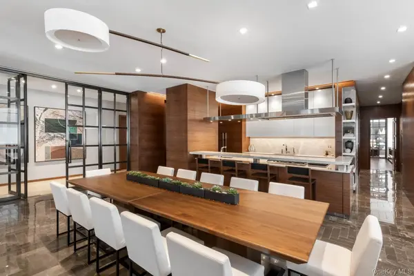 1 West End AVE #26D, New York (manhattan), NY 10023