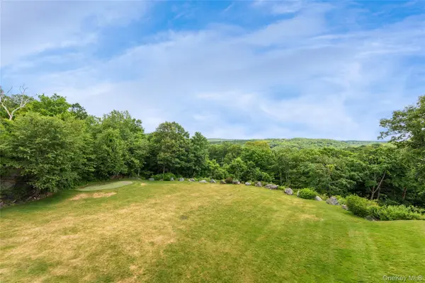 371-383 Pea Pond RD, Katonah, NY 10536
