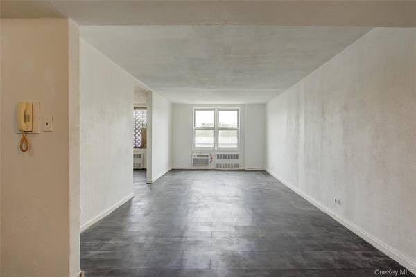 3901 Nostrand AVE #3T, Brooklyn, NY 11235