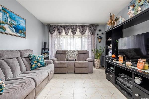 1772 68th ST, Brooklyn, NY 11204