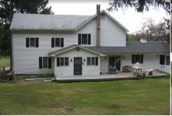 415 Whittaker RD, South Fallsburg, NY 12779