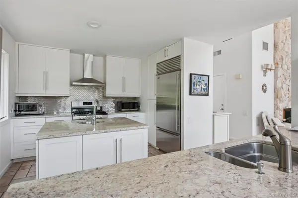251 Sebonac RD, Southampton, NY 11968