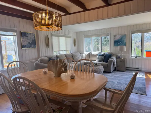 917 Evergreen WALK, Ocean Beach, NY 11770
