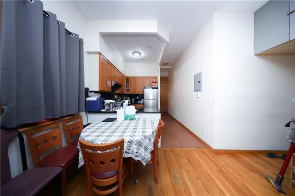 462 52nd ST #2D, Brooklyn, NY 11220