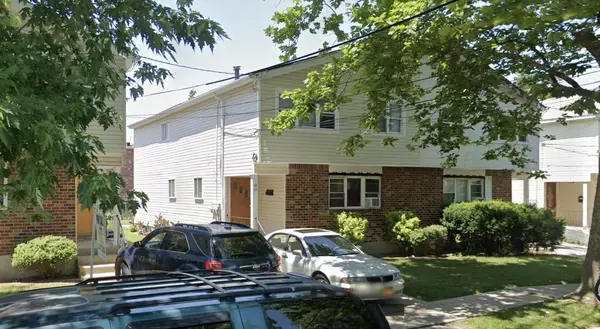 14848 231st ST, Springfield Gardens, NY 11413