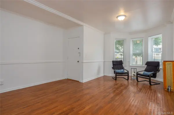 3496 Fort Independence ST, Bronx, NY 10463