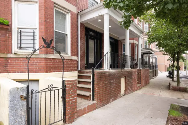 3496 Fort Independence ST, Bronx, NY 10463